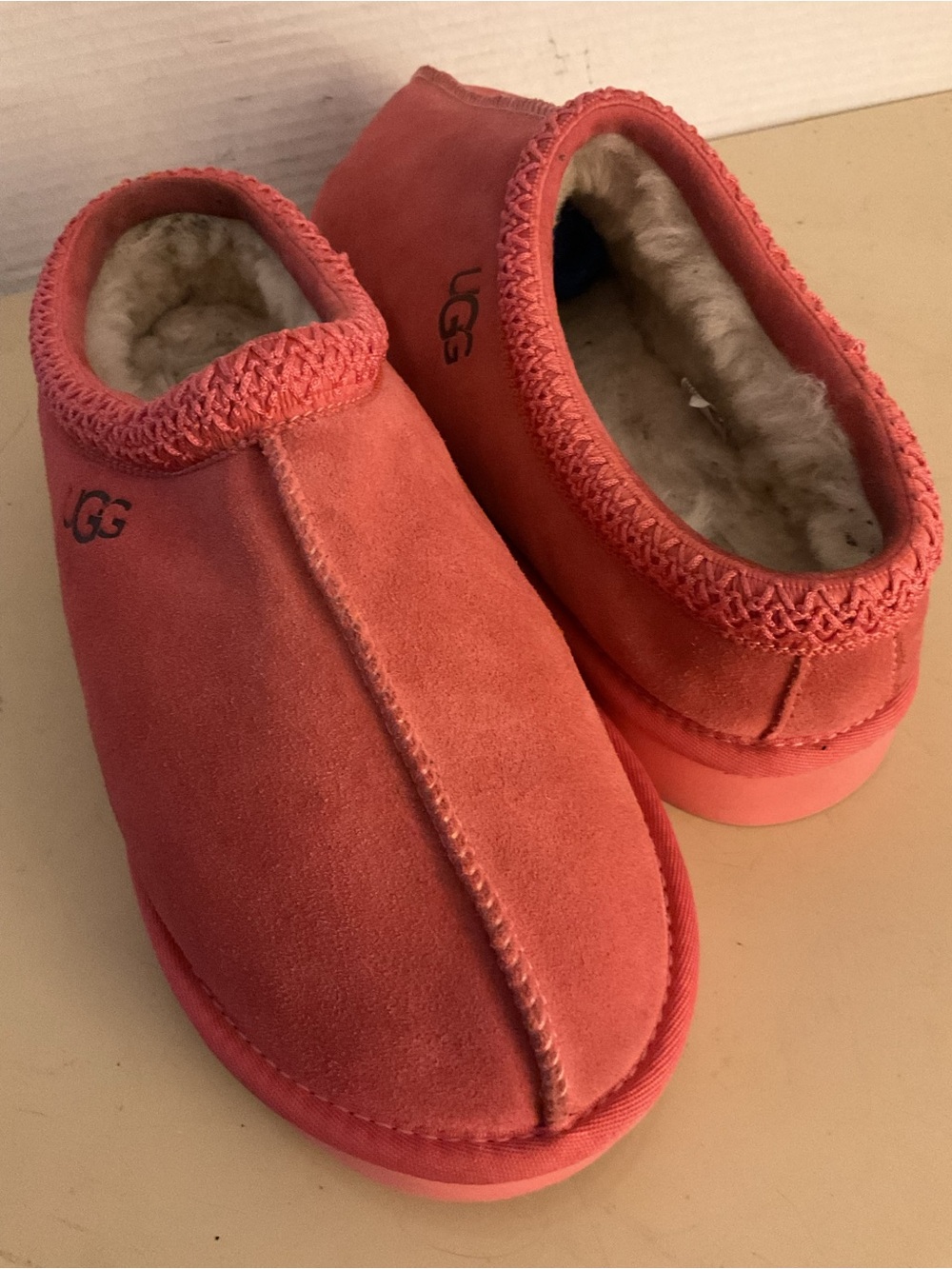 UGG men’s coral suede sheepskin Tasman slipper shoes US 12